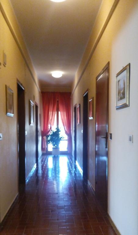 Hotel Lea Гросето Екстериор снимка